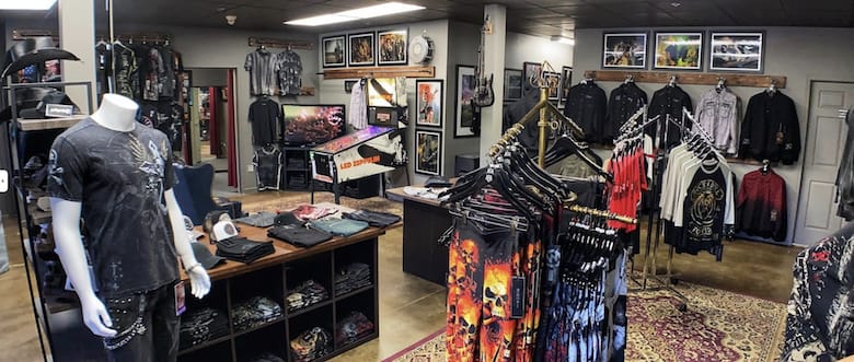 Wornstar punk and goth clothes in Chicago area